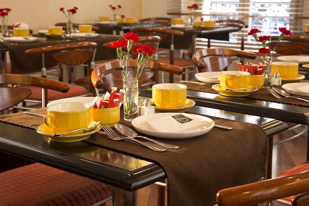 Excelsior Opera Szálloda 3*